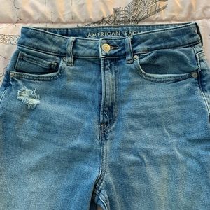 American eagle mom jeans